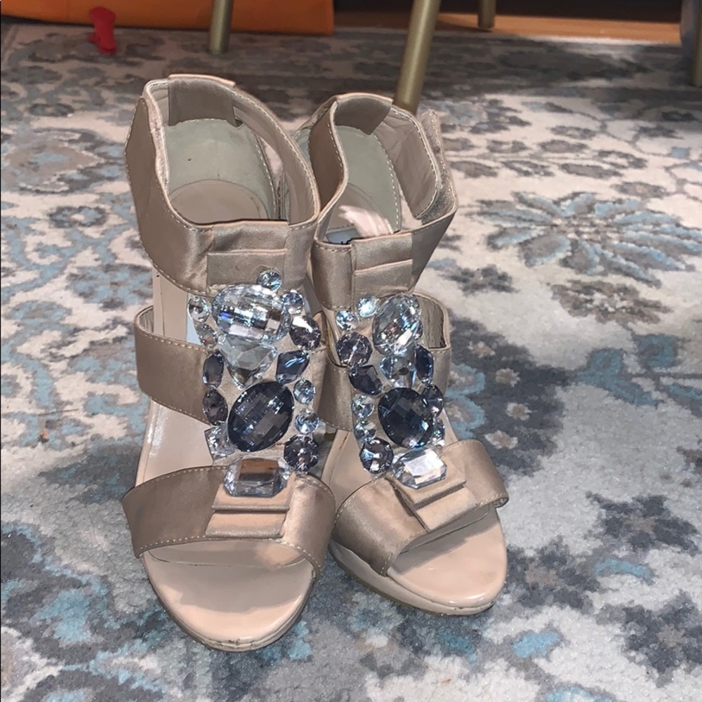 Nude rhinestone Steve Madden Heel